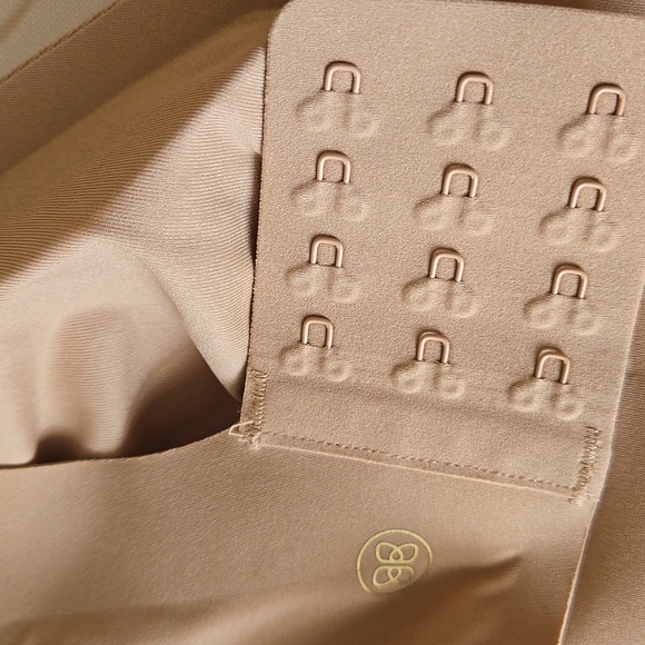 Honeylove Liftwear Crossover Bra Nude Sand Size 34D/34DD (E) - Picture 4 of 5